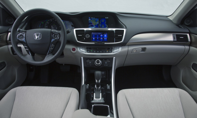2014 Honda Accord Plug-in Hybrid Sedan