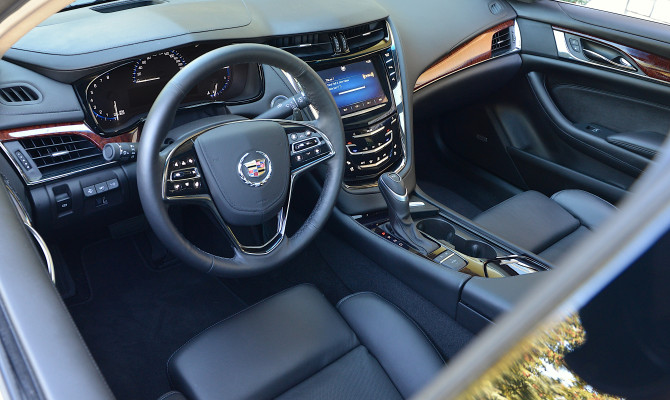 2014 Cadillac CTS (Photo: Zack Spencer)