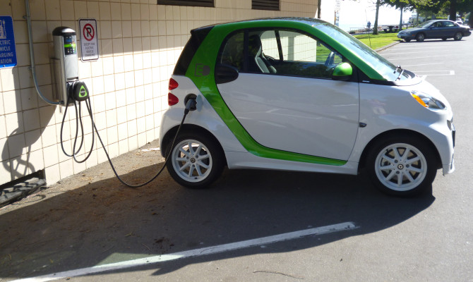 The Smart Fortwo Electric Drive (Photo: Keith Morgan)