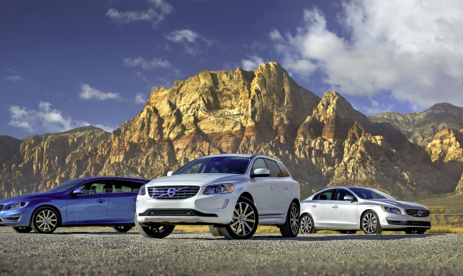 The XC60 Volvo, on its way through and to Las Vegas.