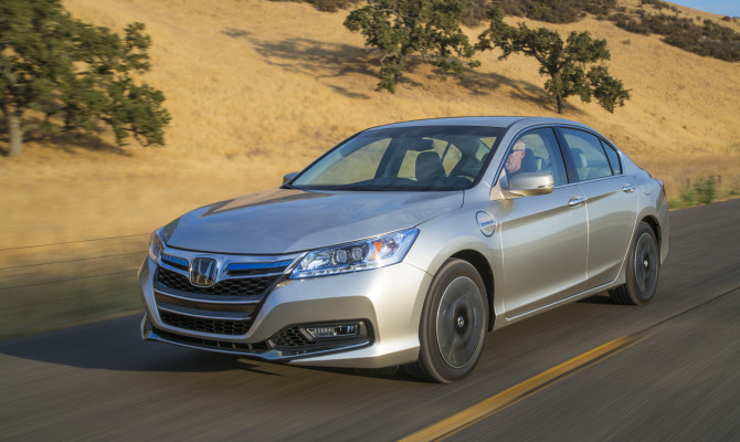 2014 Honda Accord Plug-in Hybrid Sedan