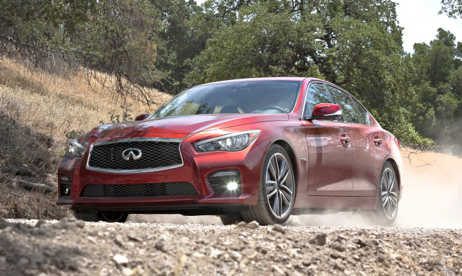 2014 Infiniti Q50 Hybrid Sport