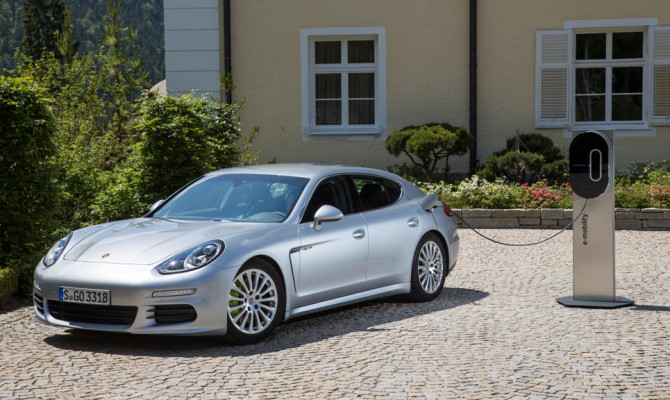 2014 Porsche Panamera S e-Hybrid