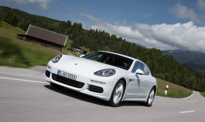 2014 Porsche Panamera S e-Hybrid